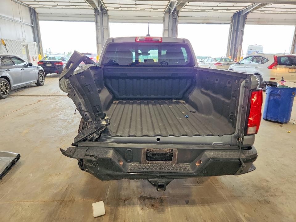 2025 CHEVROLET COLORADO 6