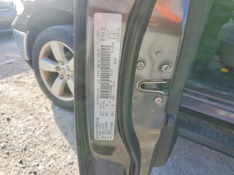 2019 RAM 1500 CLASSIC SLT 12