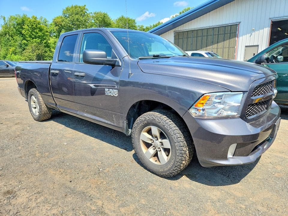 2018 RAM 1500 ST 4