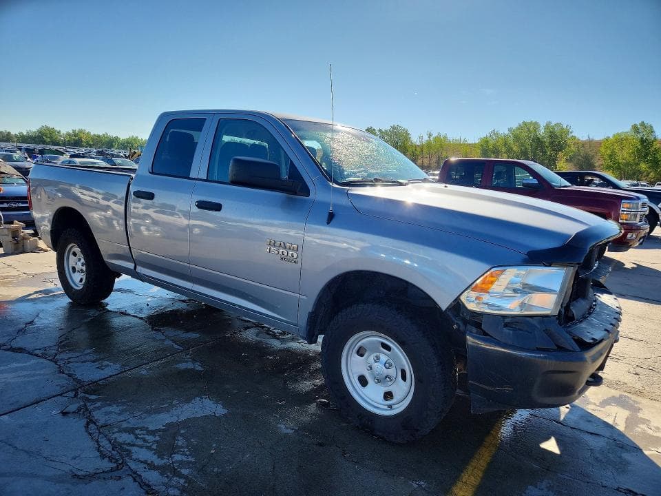 2019 RAM 1500 CLASSIC TRADESMAN 4