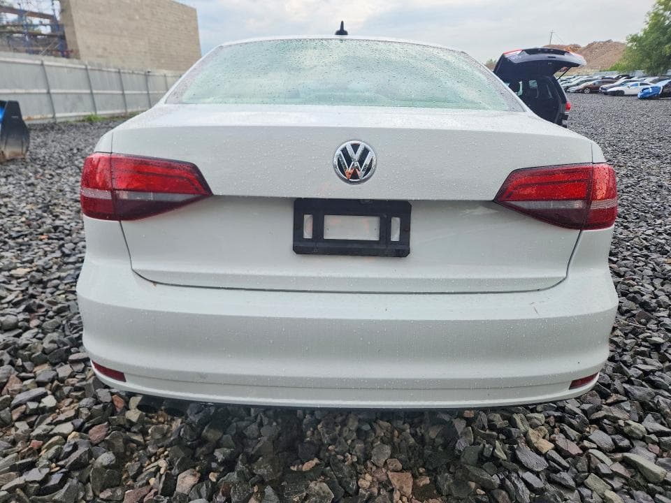 2017 VOLKSWAGEN JETTA SE 6