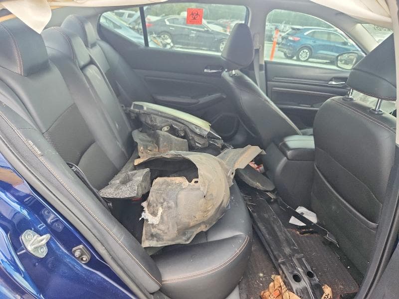 2019 NISSAN ALTIMA SR 10