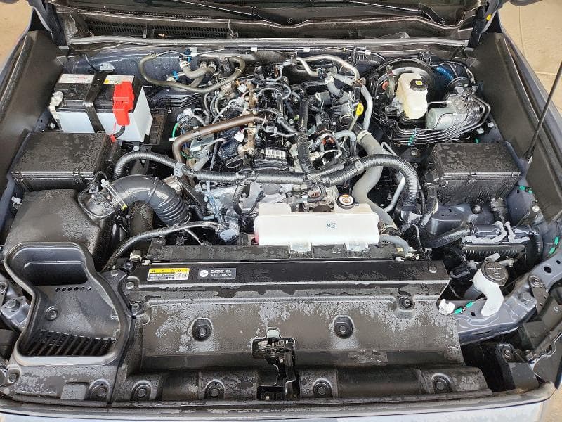 2025 TOYOTA 4RUNNER SR5 12