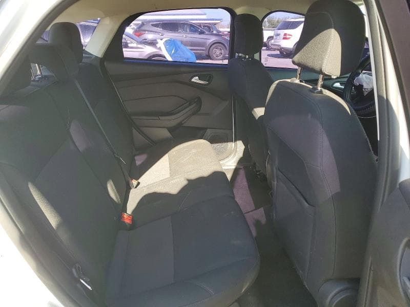 2018 FORD FOCUS SE 10
