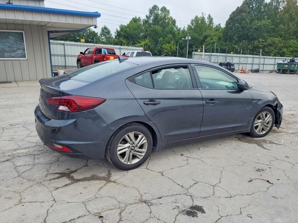 2020 HYUNDAI ELANTRA SEL 3