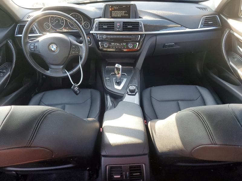 2017 BMW 320 XI 8