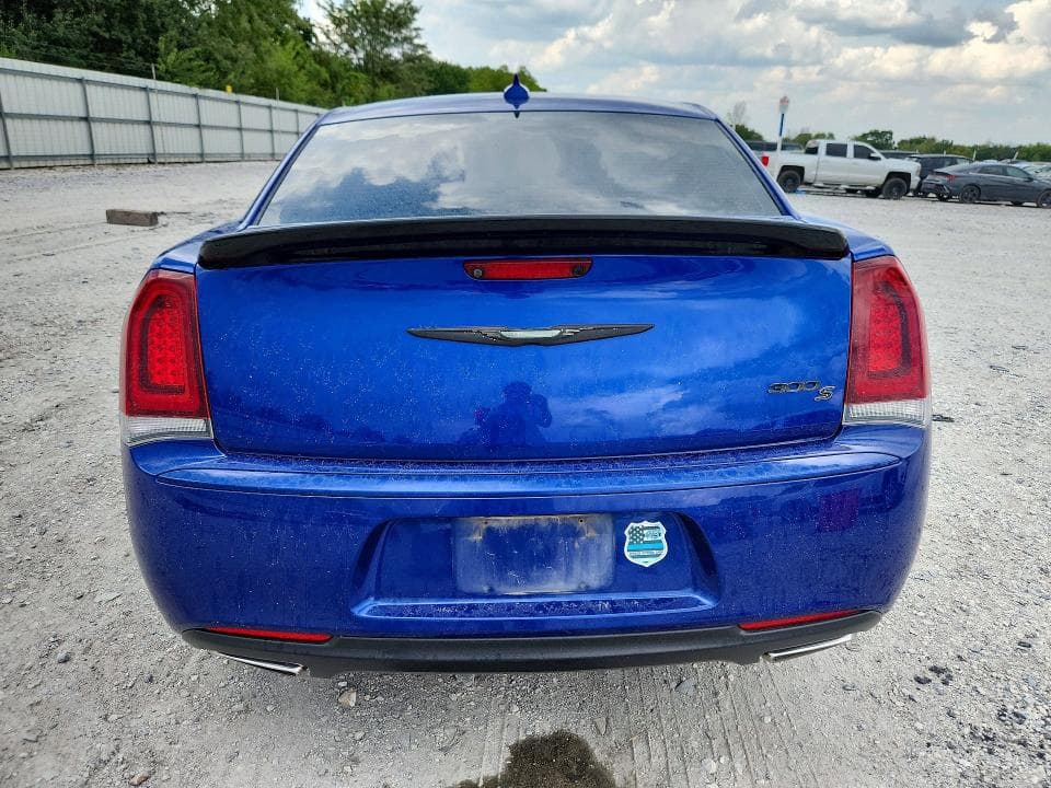 2018 CHRYSLER 300 S 6