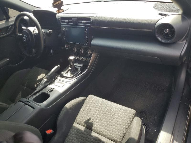 2022 TOYOTA GR86 BASE 8