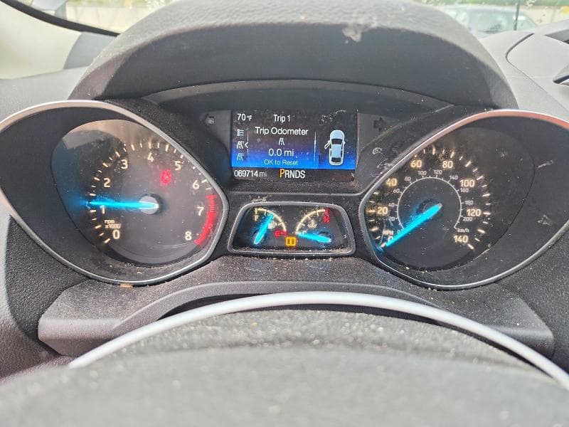 2017 FORD ESCAPE S 9