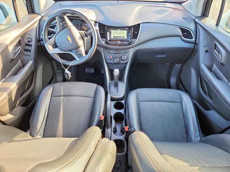 2017 CHEVROLET TRAX 1LT 8