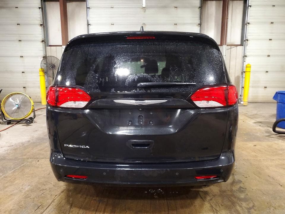 2018 CHRYSLER PACIFICA L 6