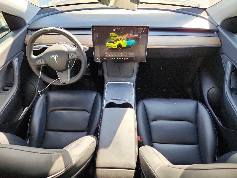 2022 TESLA MODEL Y 8