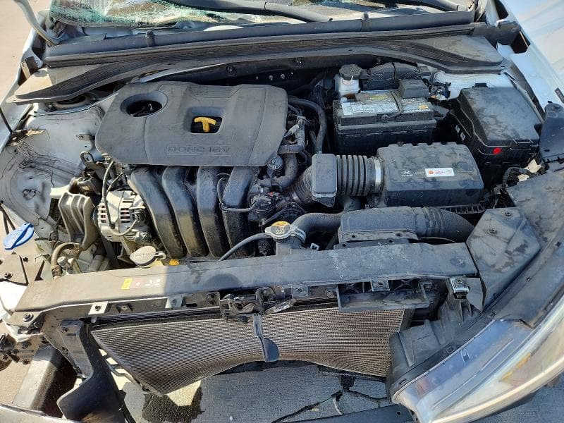 2019 HYUNDAI ELANTRA LIMITED 11