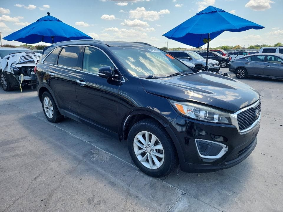 2018 KIA SORENTO LX 4