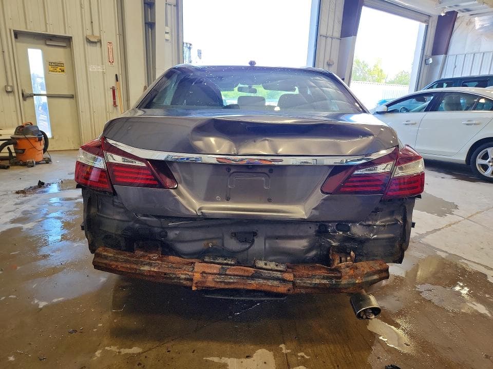 2017 HONDA ACCORD EX 6