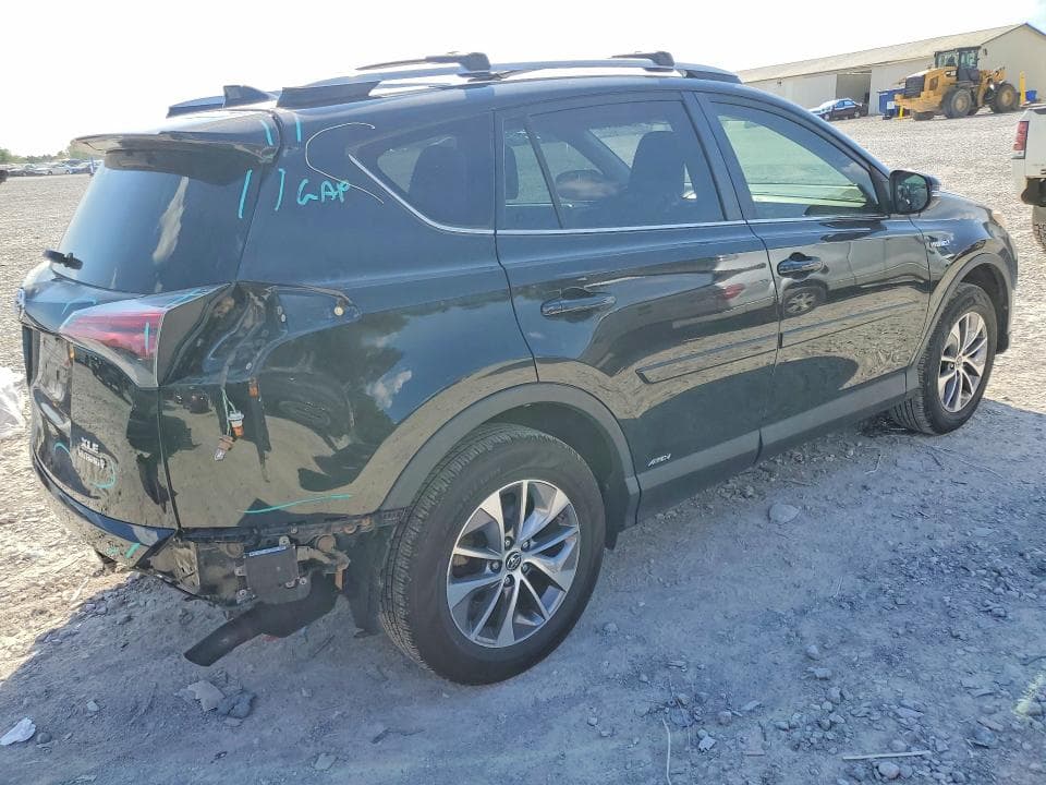 2018 TOYOTA RAV4 HYBRID XLE 3