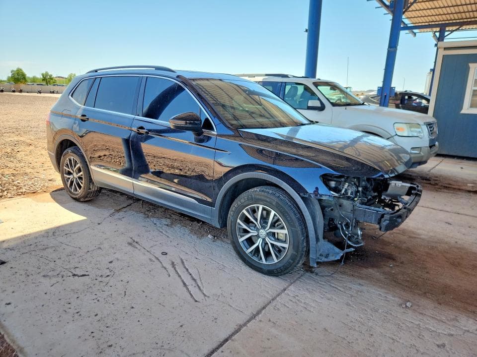 2018 VOLKSWAGEN TIGUAN SE 4