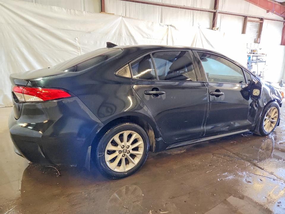 2020 TOYOTA COROLLA LE 3