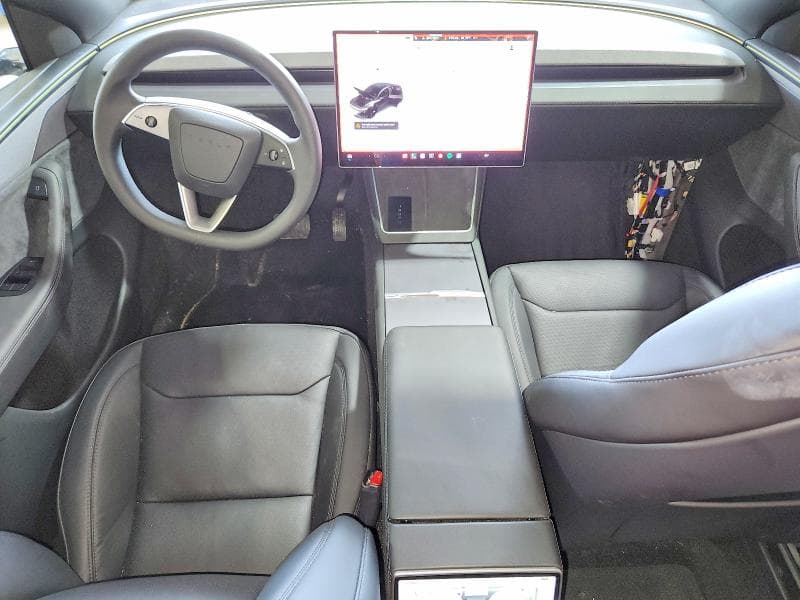 2026 TESLA MODEL Y 8