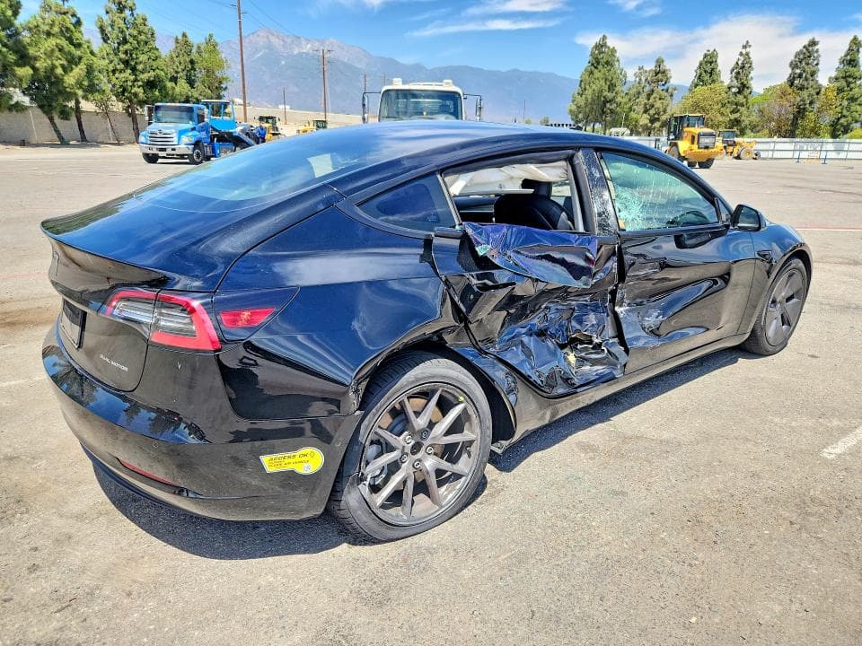 2022 TESLA MODEL 3 3