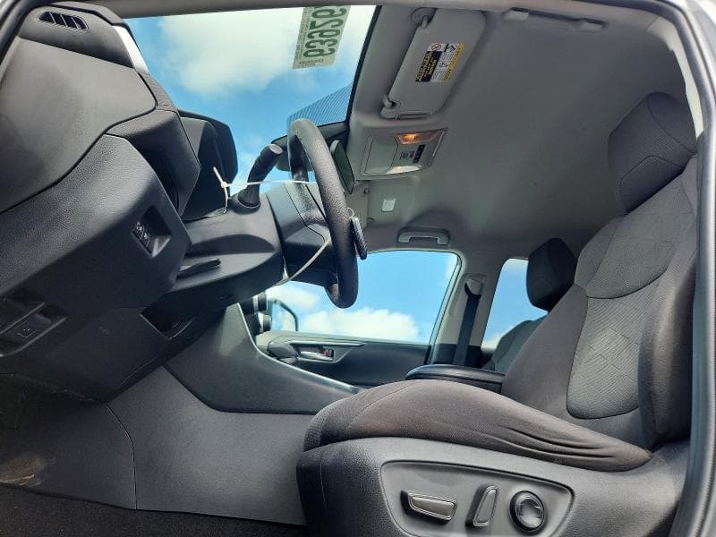 2020 TOYOTA RAV4 XLE 7