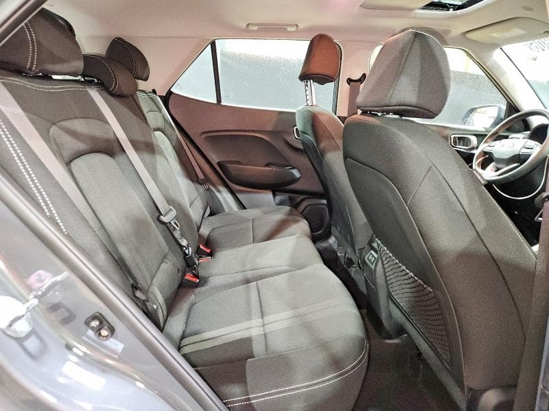 2026 HYUNDAI VENUE SEL 11