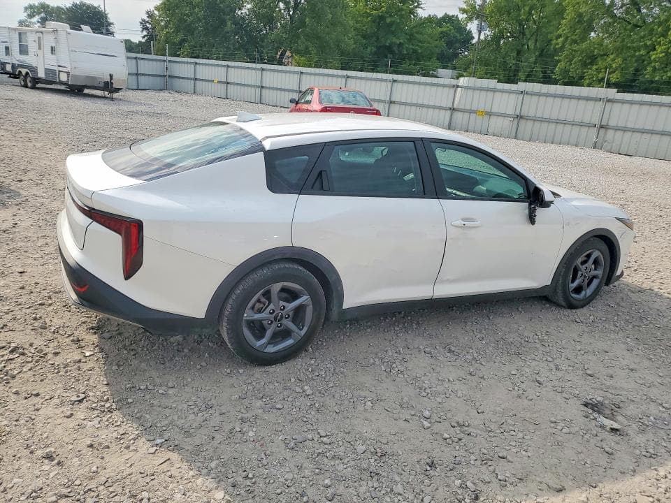 2025 KIA K4 LXS 3