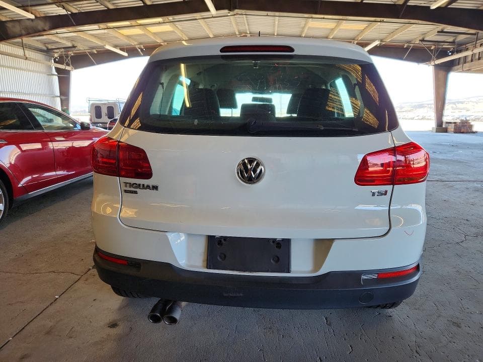 2017 VOLKSWAGEN TIGUAN S 6