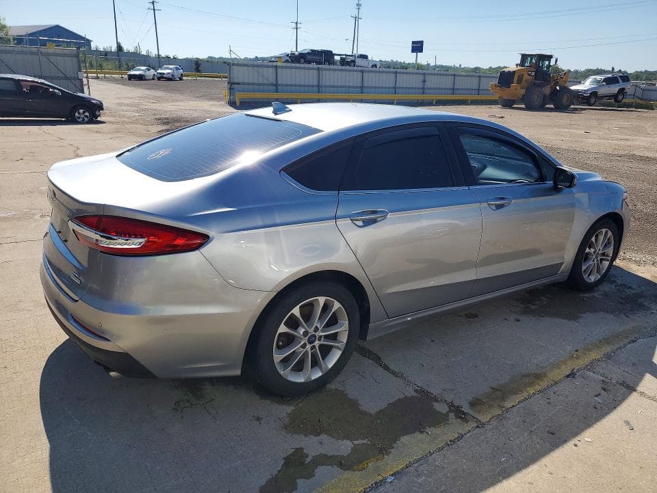 2020 FORD FUSION SE 3