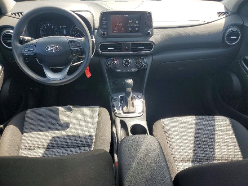2020 HYUNDAI KONA SE 8