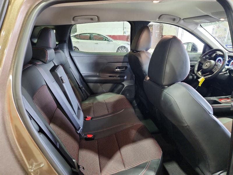 2026 NISSAN KICKS SR 11