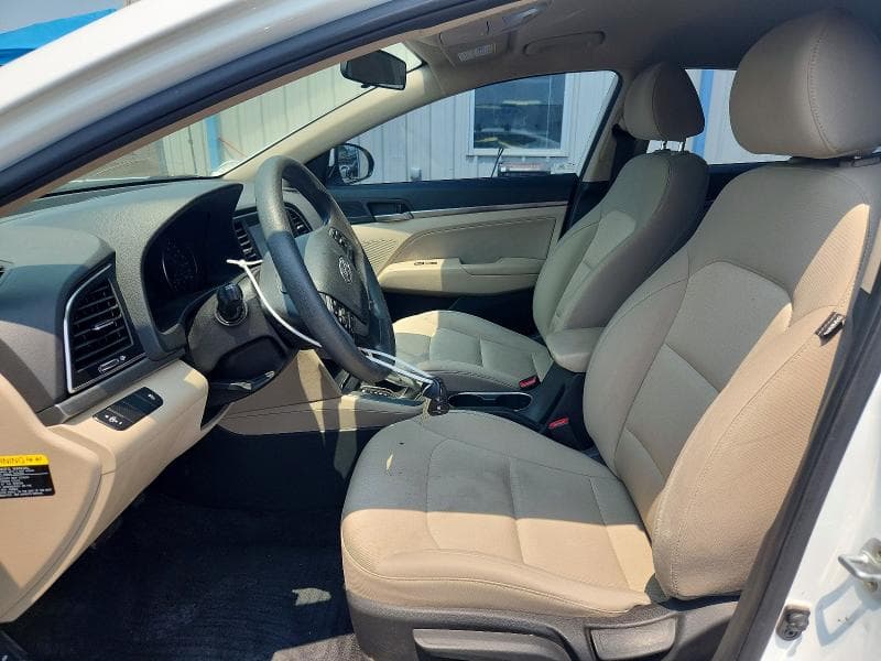 2017 HYUNDAI ELANTRA SE 7
