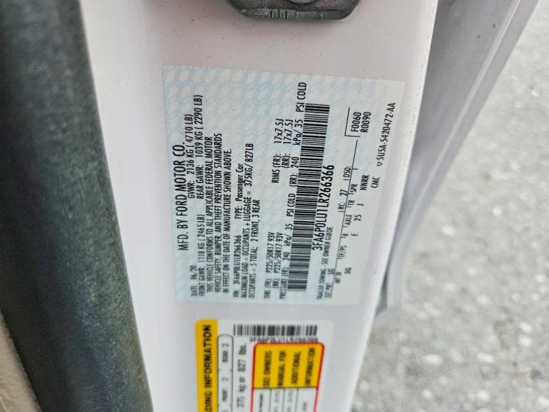 2020 FORD FUSION SE 12
