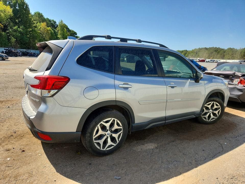 2019 SUBARU FORESTER PREMIUM 3