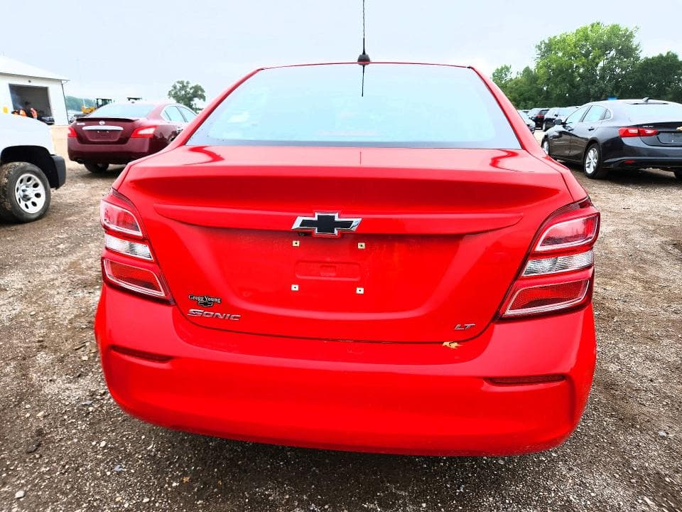 2020 CHEVROLET SONIC LT 6