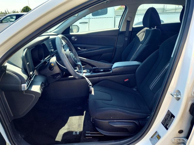 2023 HYUNDAI ELANTRA BLUE 7