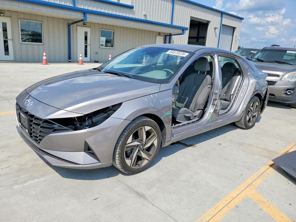 2023 HYUNDAI ELANTRA SEL - 1