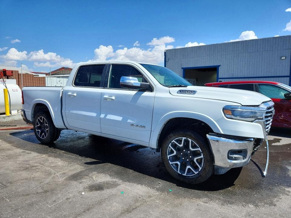 2026 RAM 1500 LARAMIE 4