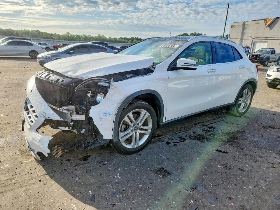 2018 MERCEDES-BENZ GLA 250 4MATIC - 1