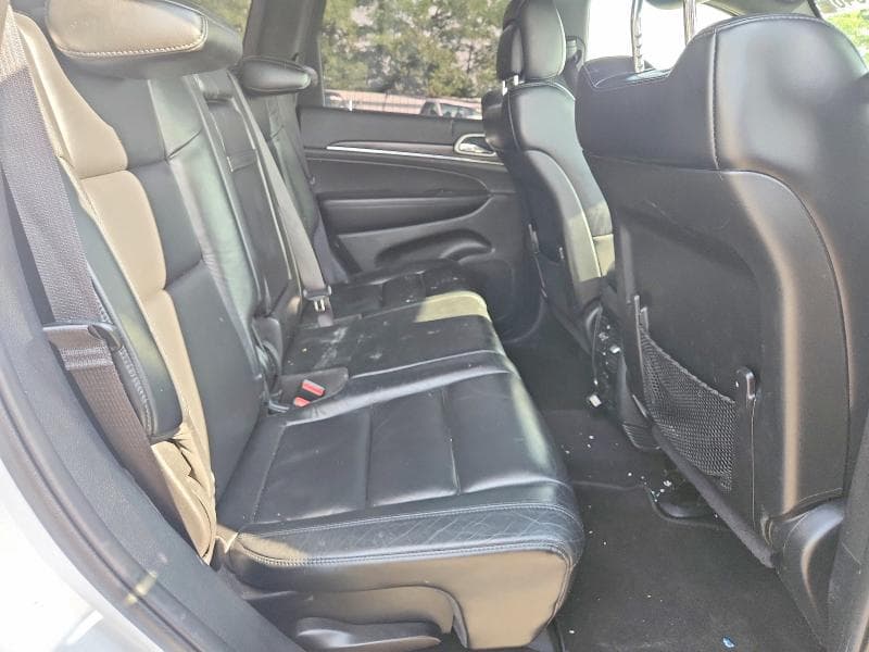 2019 JEEP GRAND CHEROKEE LAREDO 11
