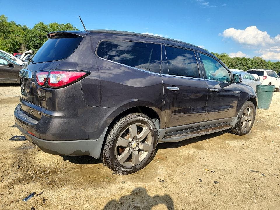 2017 CHEVROLET TRAVERSE LT 3