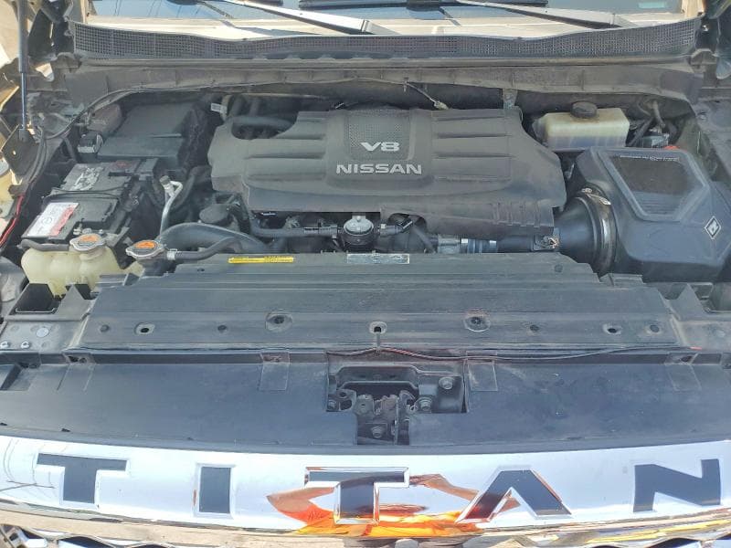 2017 NISSAN TITAN S 11