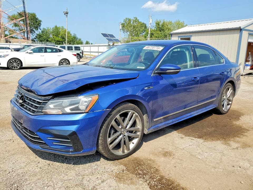 2017 VOLKSWAGEN PASSAT R-LINE