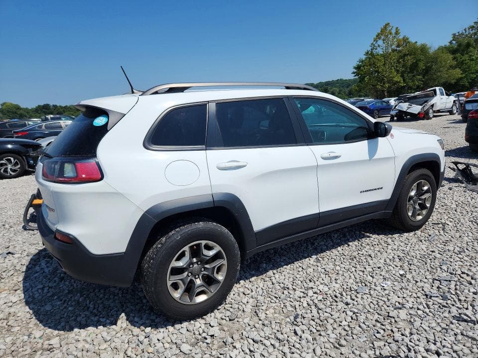 2019 JEEP CHEROKEE TRAILHAWK 3