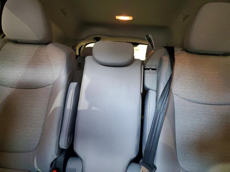 2026 TOYOTA SIENNA LE 10
