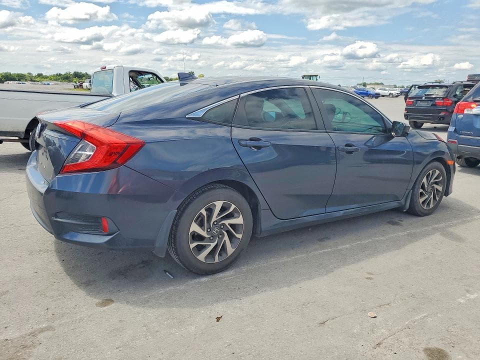 2018 HONDA CIVIC EX 3