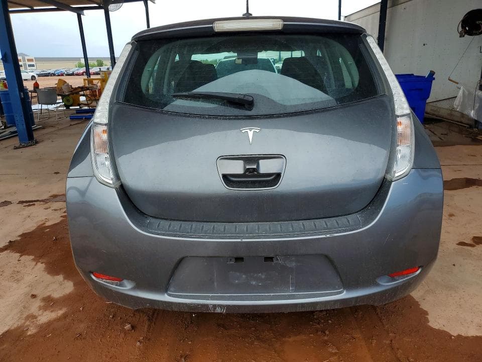 2017 NISSAN LEAF S 6