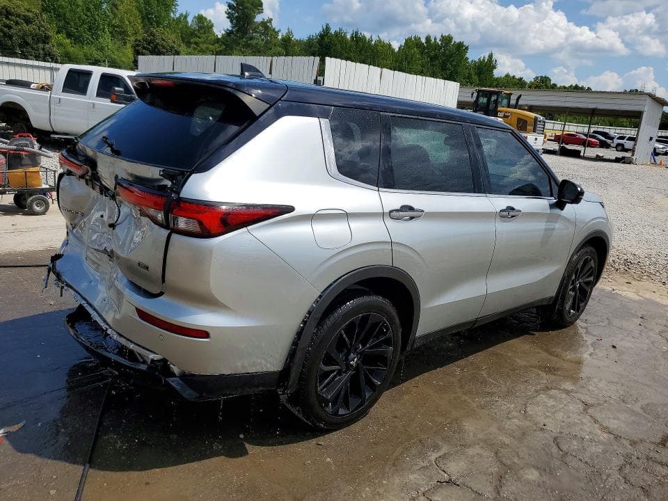 2023 MITSUBISHI OUTLANDER SEL 3