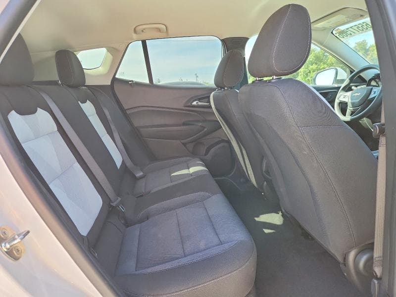 2024 CHEVROLET TRAX LS 11