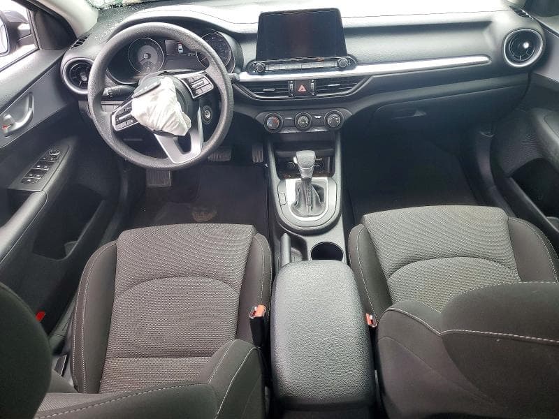 2023 KIA FORTE LXS 8